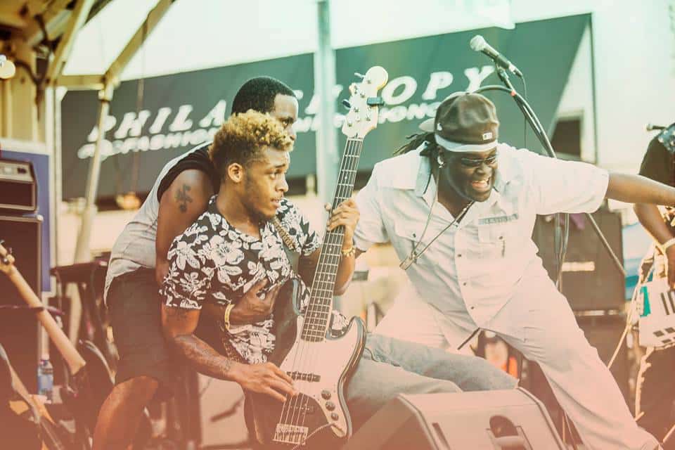 trae-pierce-and-the-t-stone-band-at-the-hummingbird